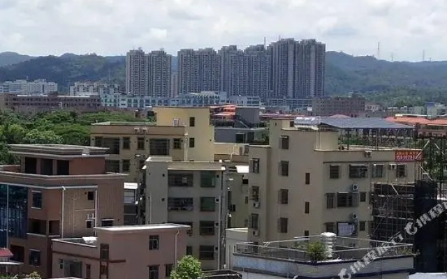 Guanghua Chain Hotel (Dongguan Huangjiang)