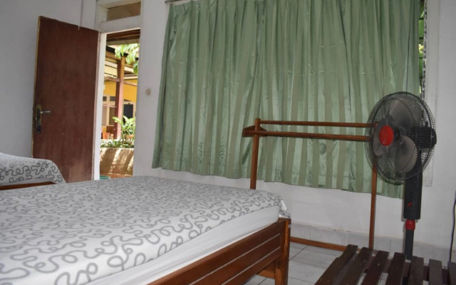 Hotel Bajo