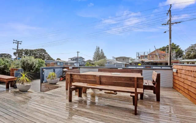 Kiwiana Bach - Waihi Beach Holiday Home