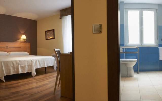 Hotel 40 Nudos