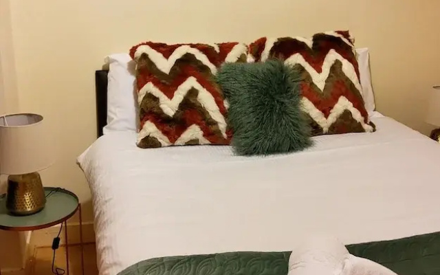 Sensational Stay - Bedford Avenue