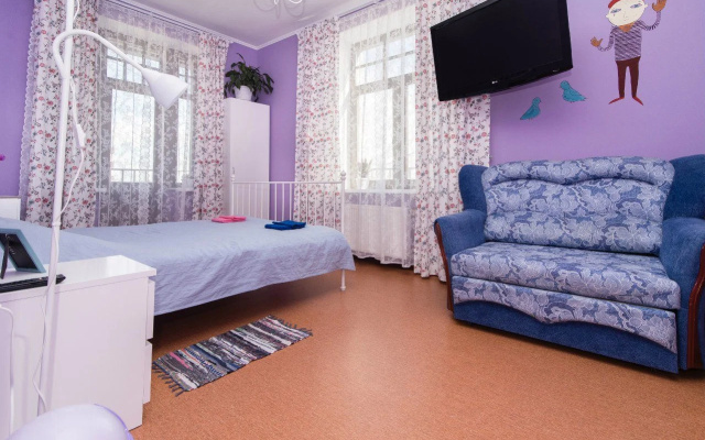 Kryshi Mira hostel