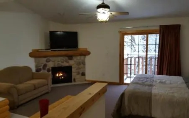 2BR Rustic Villa