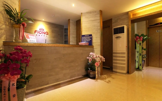 Fiona Hotel