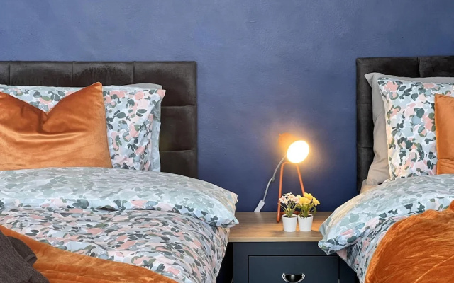 Captivating 2bed House in Southend Pet Friendly!