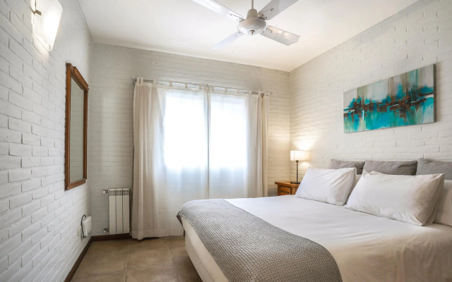 Valeria House Rental Suites