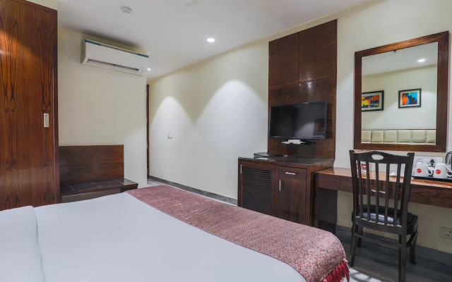 Hotel Blue Stone - Nehru Place