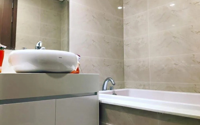 Bayhomes Gardenia Serviced Apartment