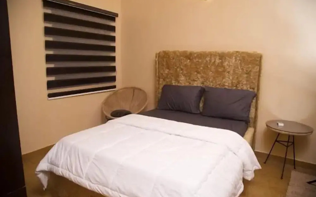 Highgate Apartment