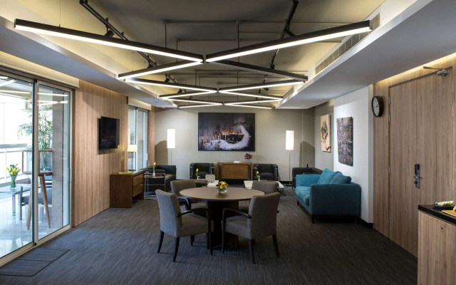 Radisson Blu Hotel, Beirut Verdun