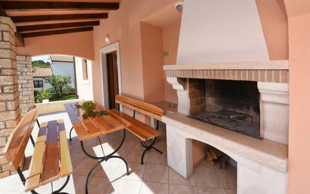 Villa 377