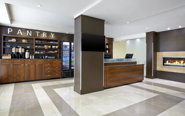 Four Points by Sheraton Surrey