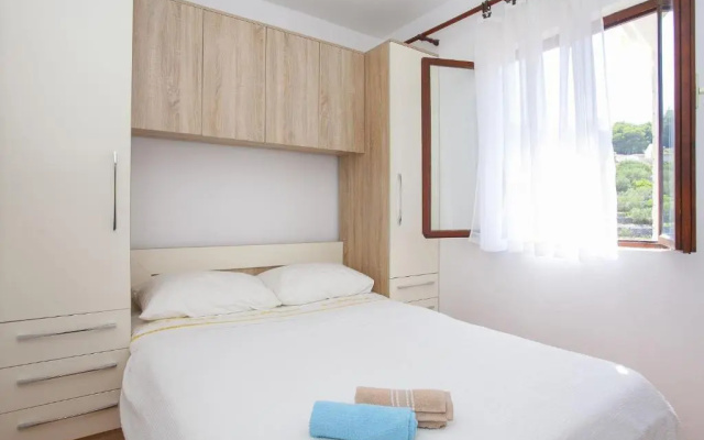 Villa Bistrana - 15m from sea