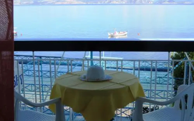 Blue Sky Apartments & Rooms