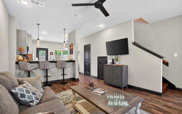 2br Condo In College Station