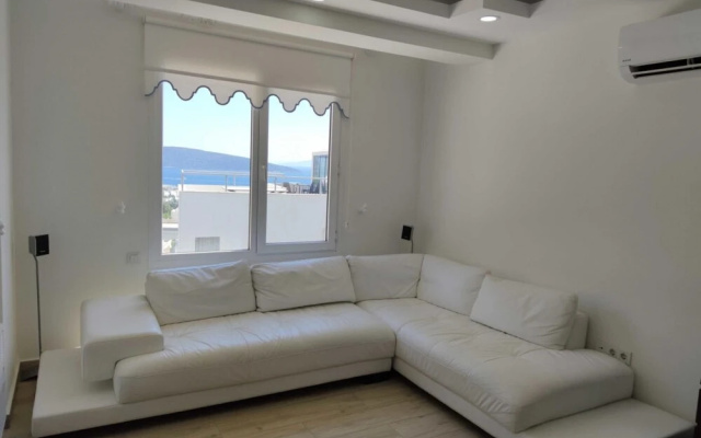 Flat 600 m to Beach with Sea View in Bodrum