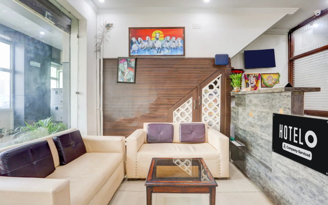 Hotel O by OYO Lohgarh Road Zirakpur Formerly JB Plaza