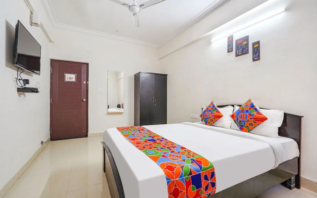 Fabhotel Emirates Inn