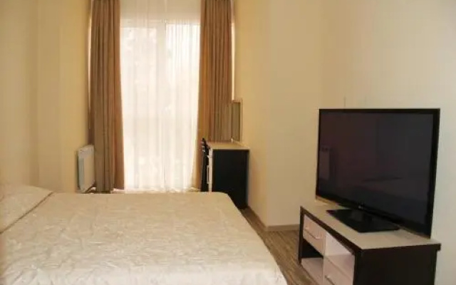 Apartments na Krepostnoy 
