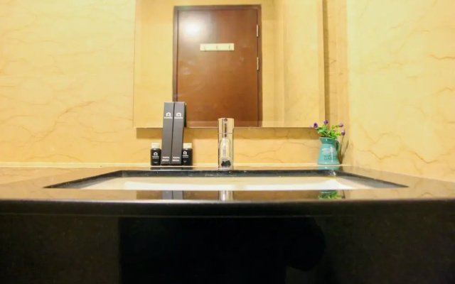 Modern and Spacious 1Br Apartment at l'Avenue