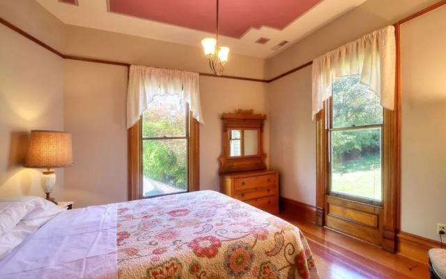 Jacksonville's Historic Nunan House