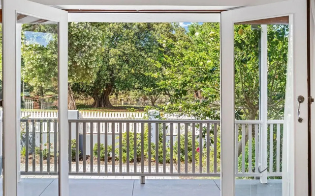 Hyde Seek Parkside Family Stay