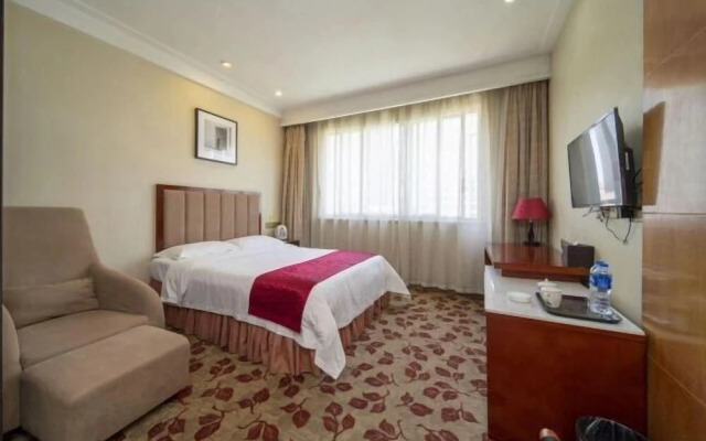 Yiyang City 100 Hotel
