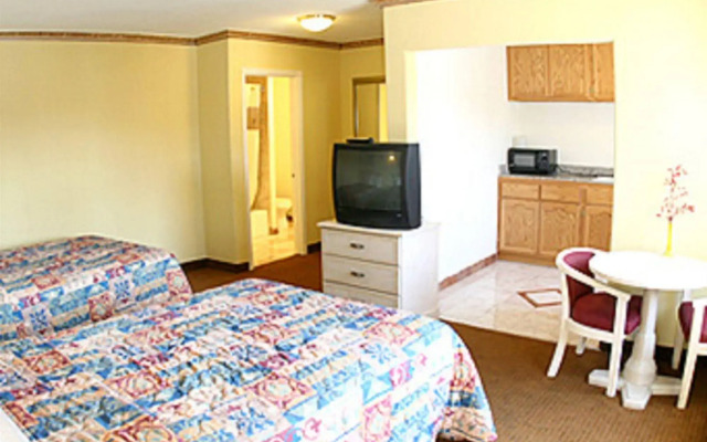 Glen Capri Inn & Suites - Burbank Universal