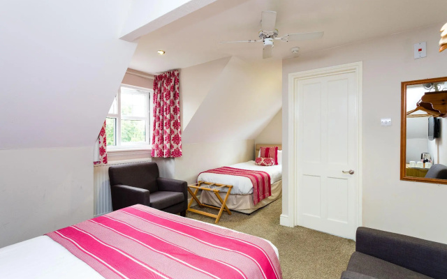 The Lawn Guest House