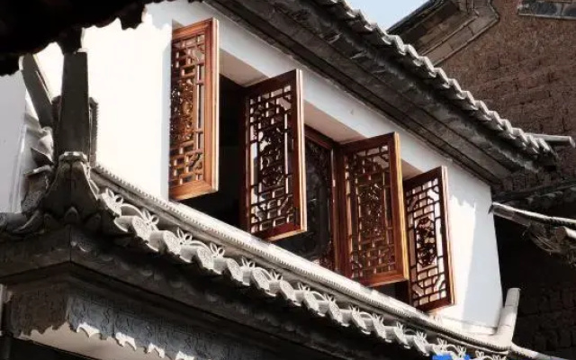 WeiShan Ancient City Pingchang Homestay