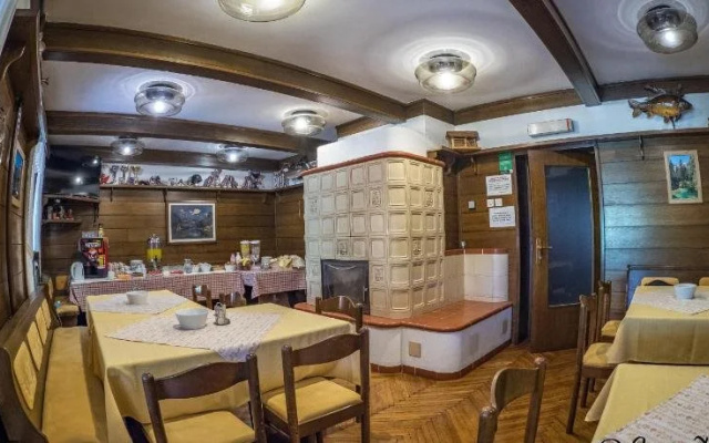 Pension Cerkovnik
