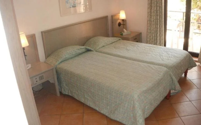Comino Hotel