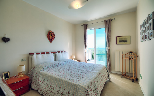 Villa Lucia Riviera dei Fiori Pool