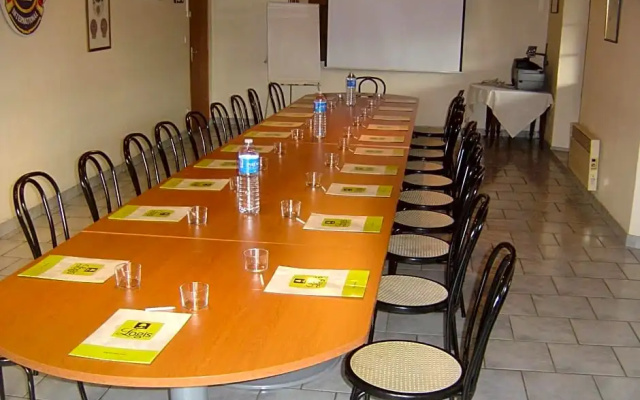 Logis Hotel Les 3B