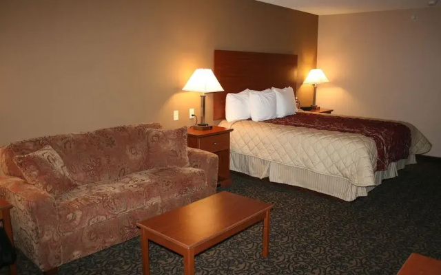Canby Inn And Suites