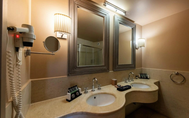 Aegeon Beach Hotel