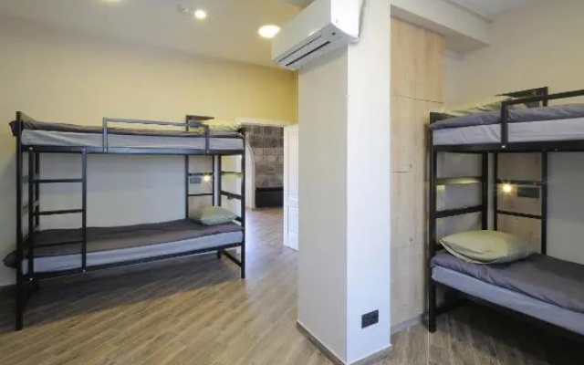 Highland Hostel