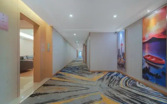 Vienna Hotel (High-speed Railway Station FuCheng Wanda Plaza of Mianyang)