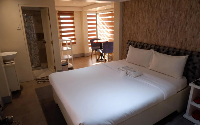Sunset View Ridge Residences