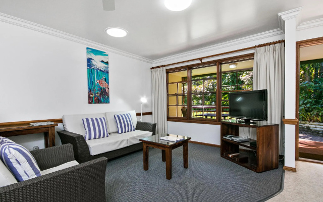 Lorhiti Apartments