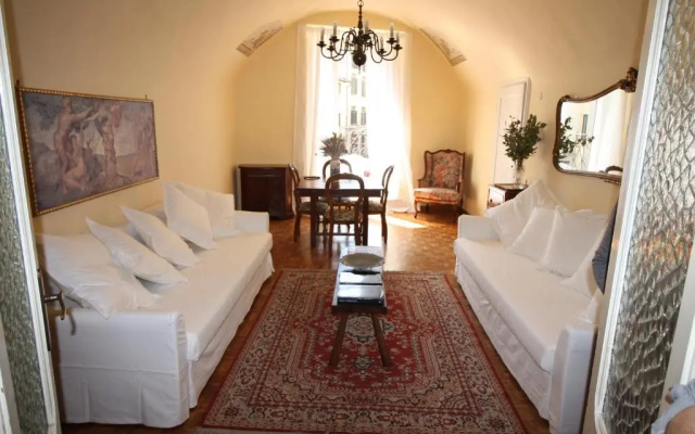 Fiamma Apartment
