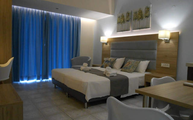 Aristo Apartments