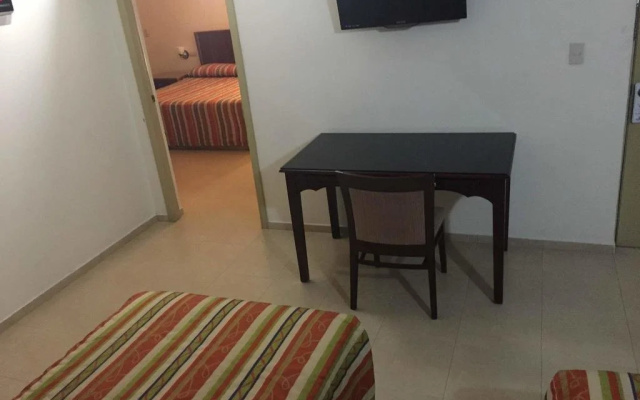 hotel plaza del sol