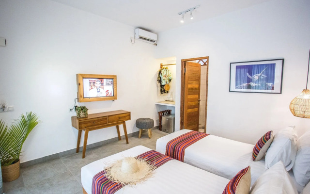 Abdi Hotel & Bungalow