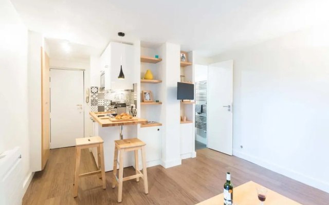 GuestReady - Designer Studio for 2 close to Louvre Museum!