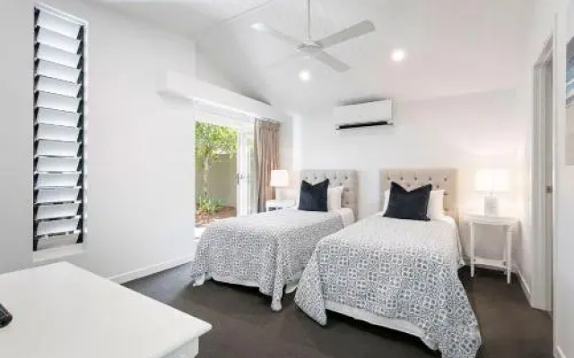 9 Cooran Court