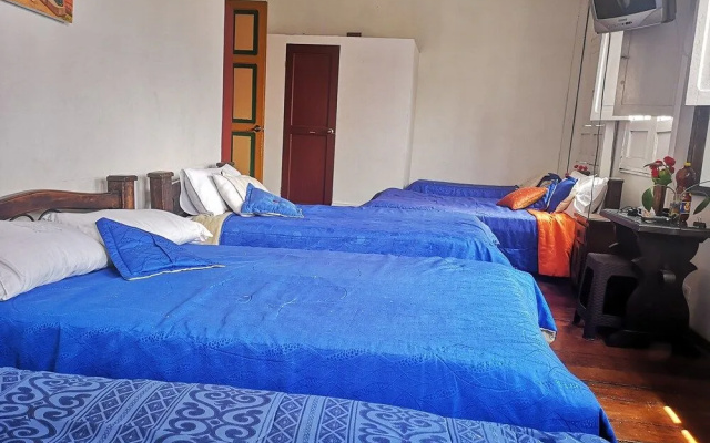 Hotel Geranios
