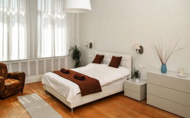 Basilica Apartments