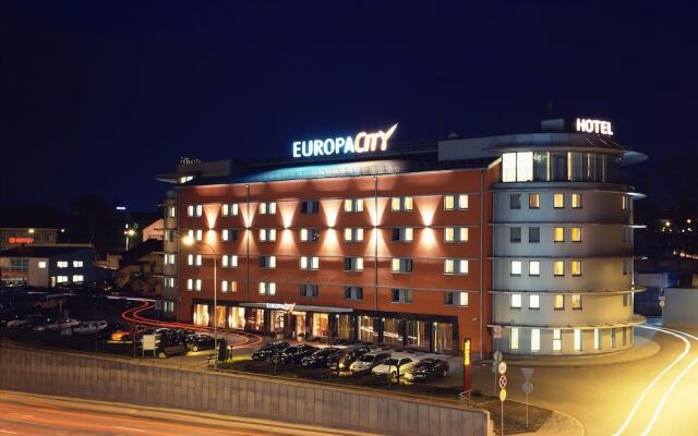 Hotel Art City Inn Вильнюс вид на фасад