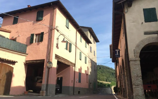 Antico Borgo dell'Anconella - grande appartamento rustico